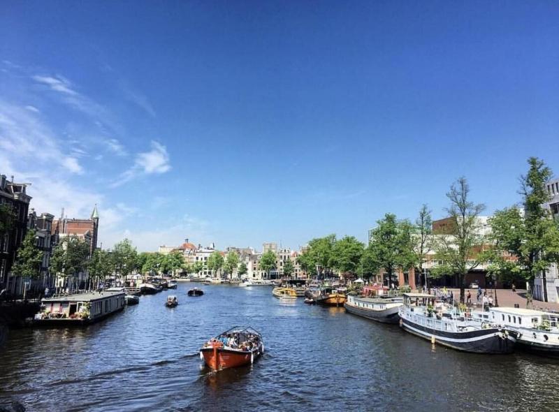 Facade Hotel Amsterdam - Genel