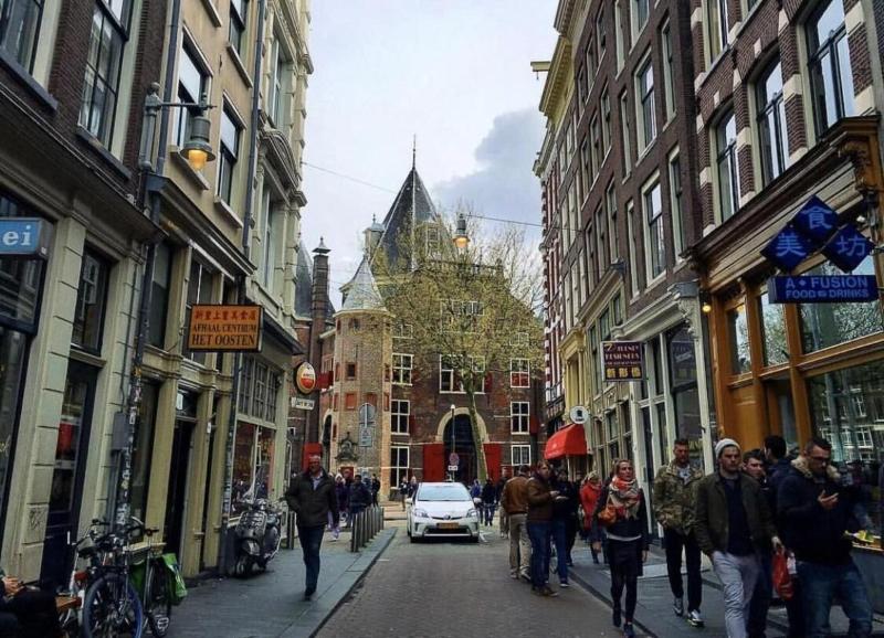 Facade Hotel Amsterdam - Genel