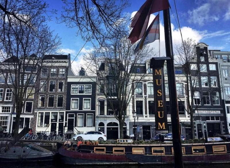 Facade Hotel Amsterdam - Genel