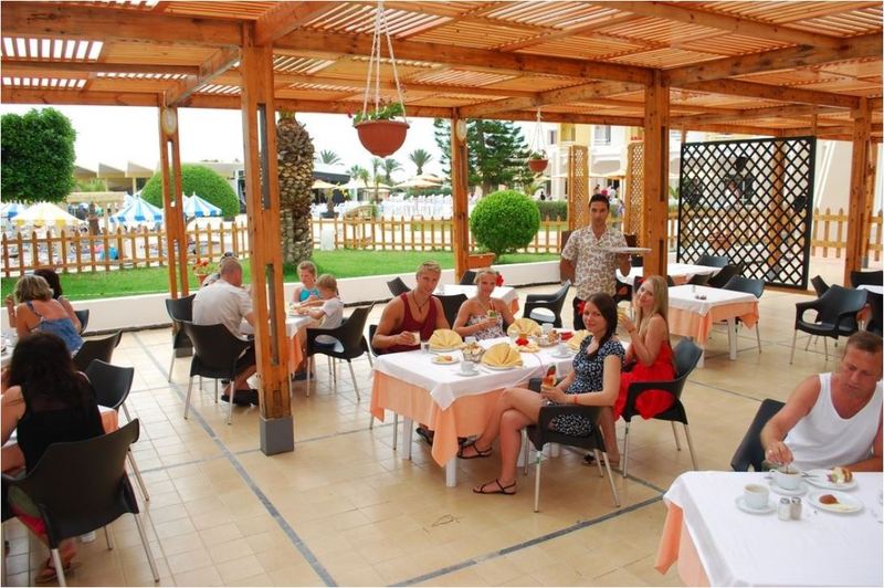 Thapsus Beach Resort - Teras