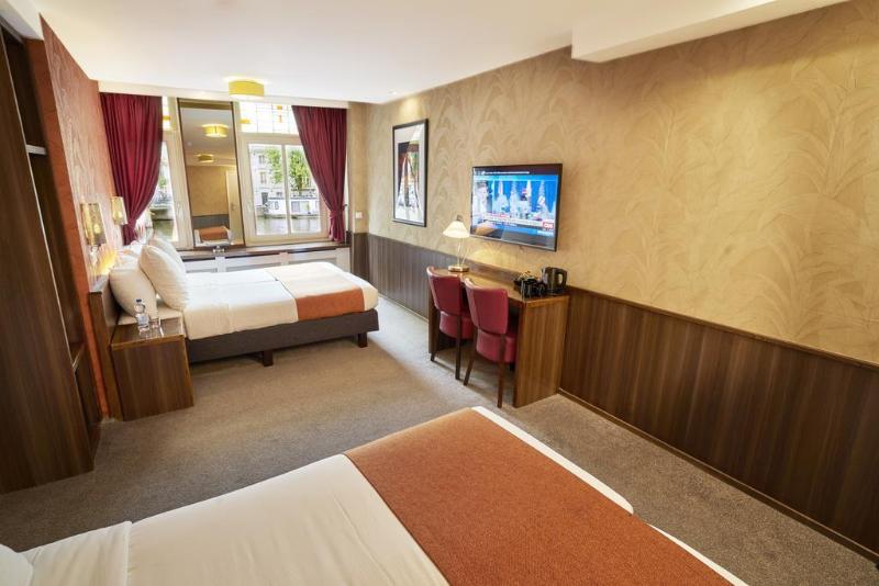 Hotel Monopole - Genel