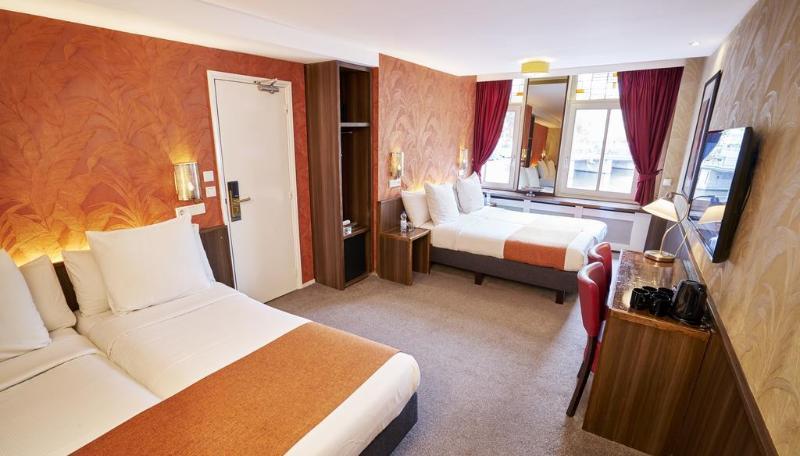 Hotel Monopole - Genel