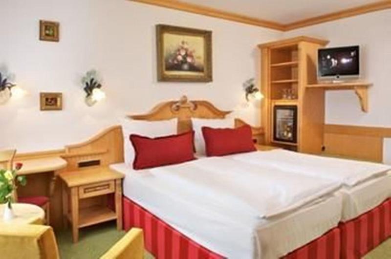 Park Hotel Laim - Oda