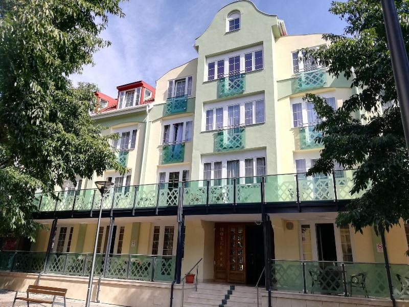 Erzsebet Hotel - Genel