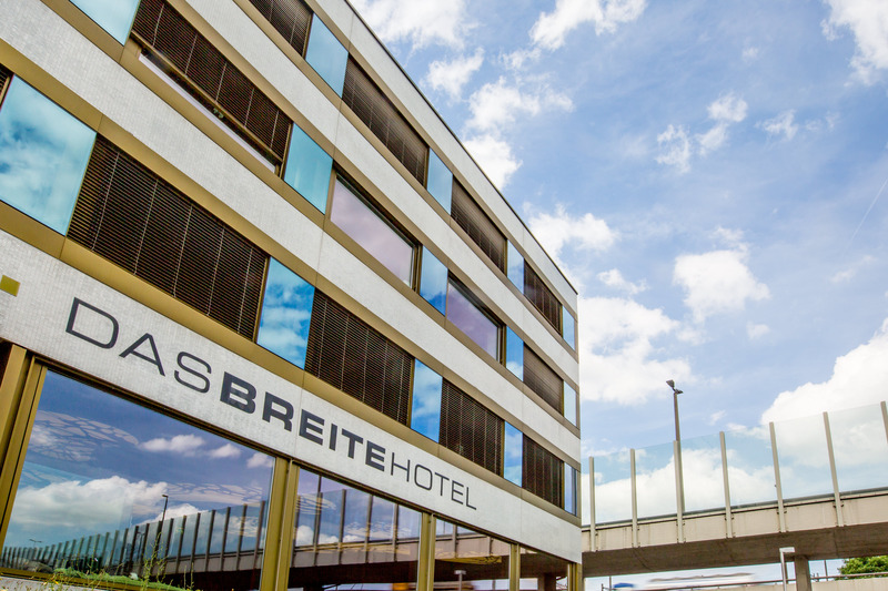 Dasbreitehotel Am Rhein - Genel