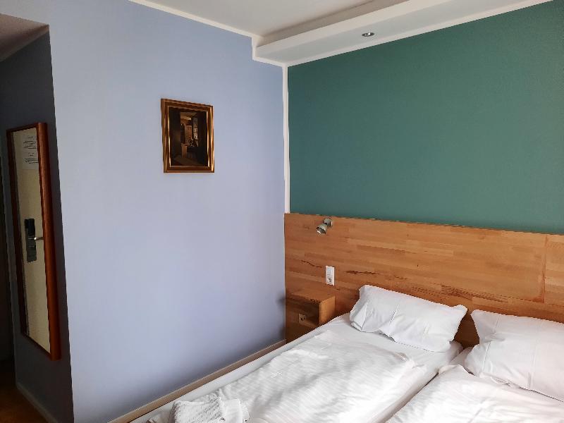 Hotel Residenz Düsseldorf - Oda
