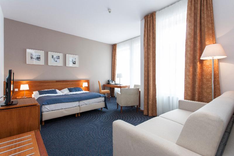 Hotel Carol - Oda