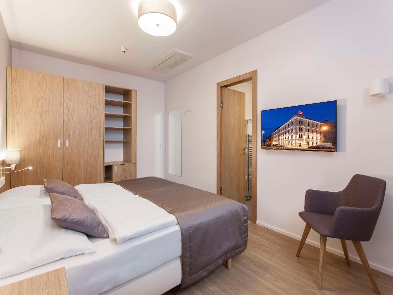 Hotel Carol - Oda