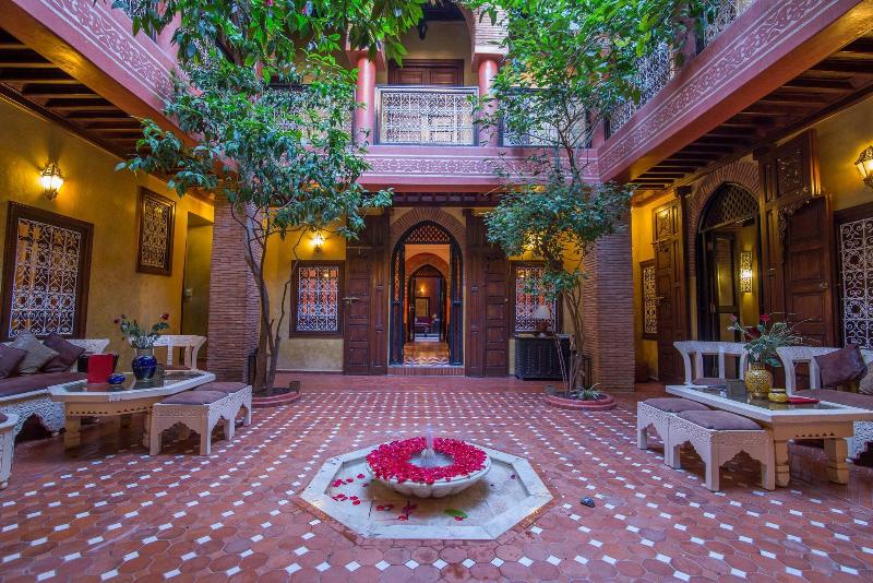 Riad Samsli - Lobi
