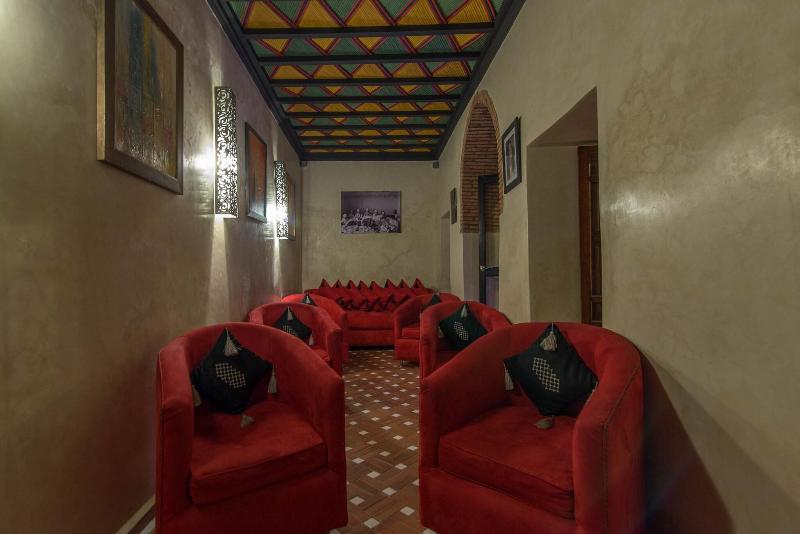 Riad Samsli - Lobi