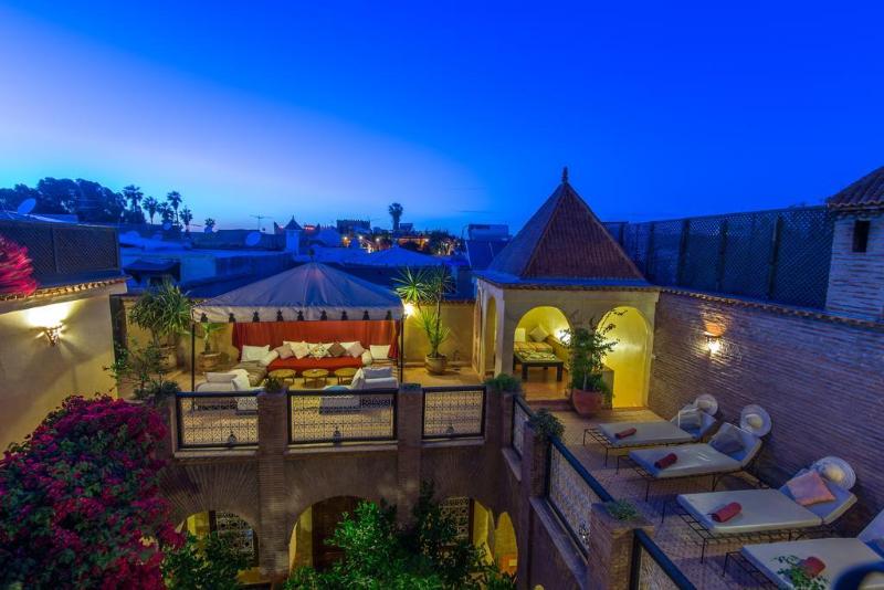 Riad Samsli - Genel