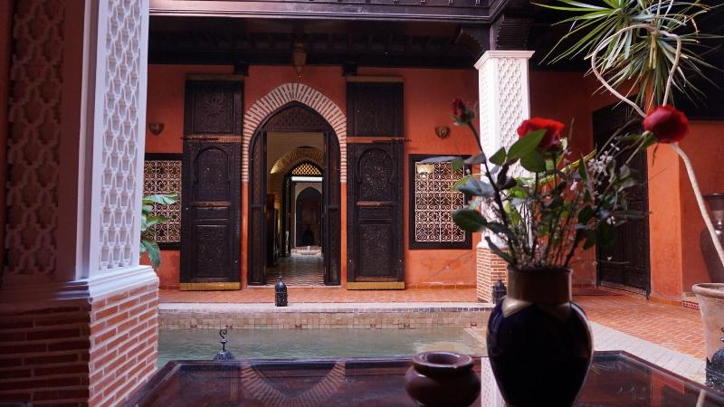 Riad Samsli - Havuz