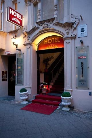Hotel Augusta otel fotoğrafı