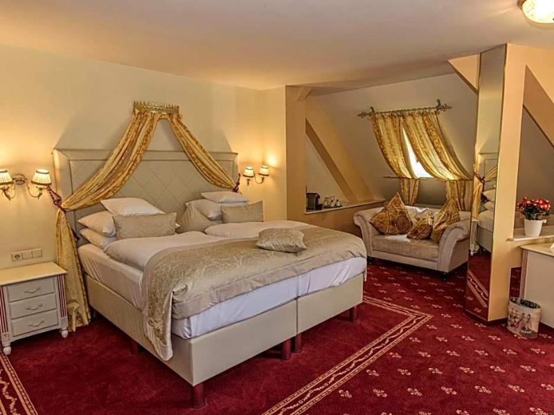 Hotel Augusta - Genel
