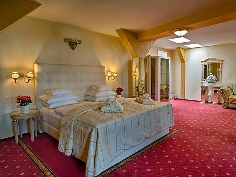 Hotel Augusta - Genel