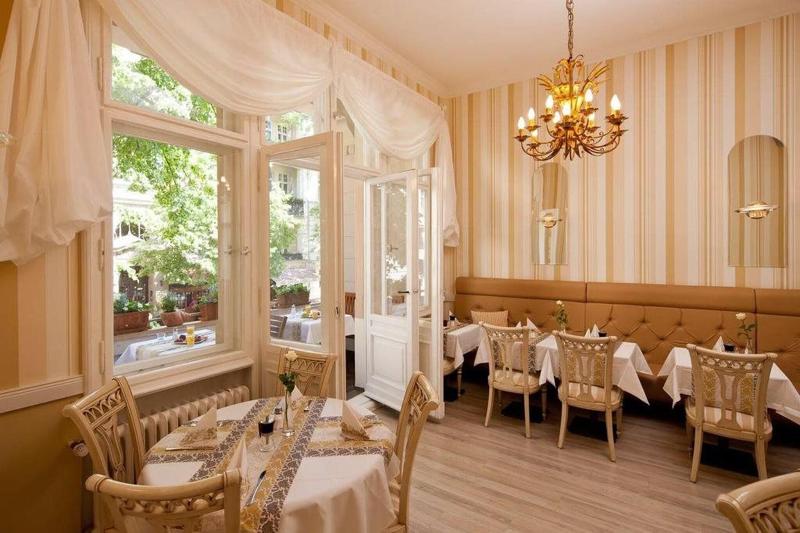 Hotel Augusta - Restoran