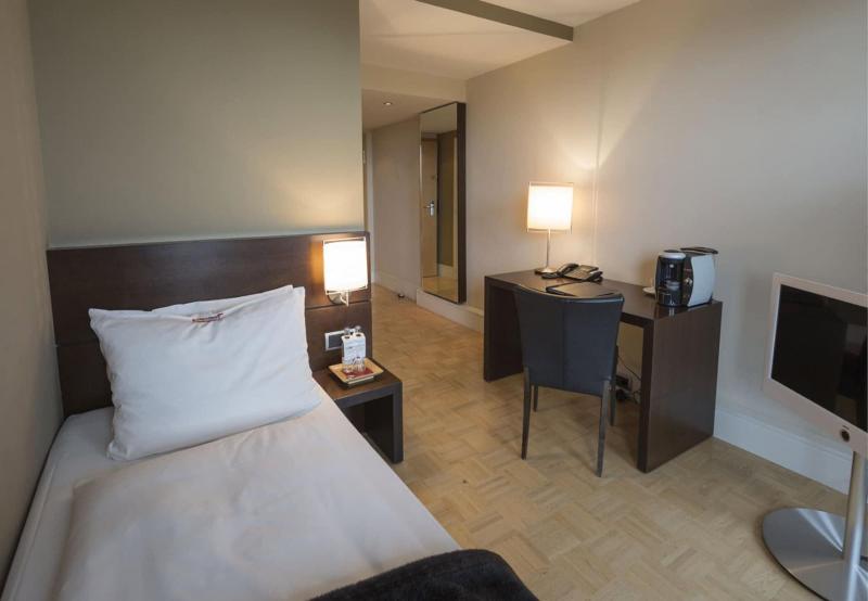 Altera Hotel - Oda