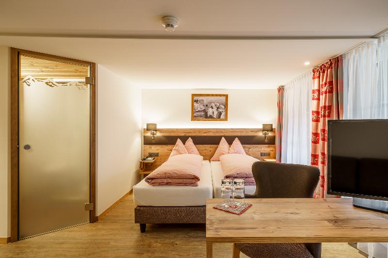 Hotel Alpenblick - Oda