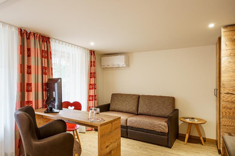 Hotel Alpenblick - Oda