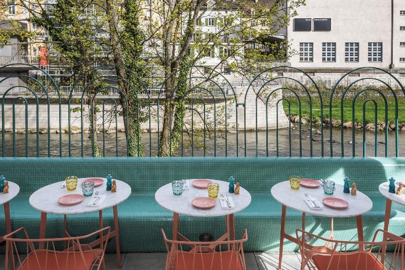 Hotel Restaurant Helvetia - Genel