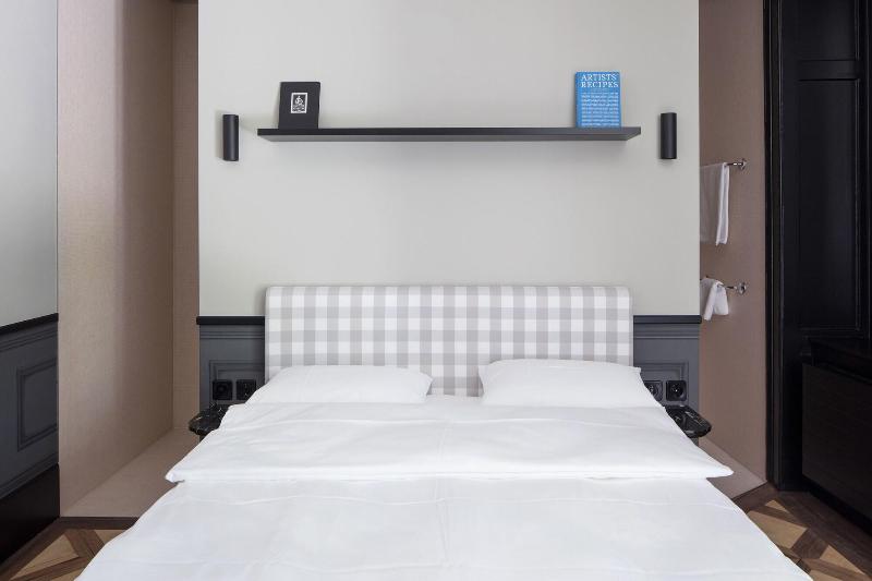 Hotel Restaurant Helvetia - Oda