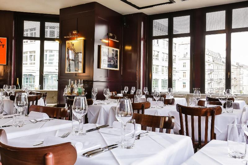 Hotel Restaurant Helvetia - Restoran