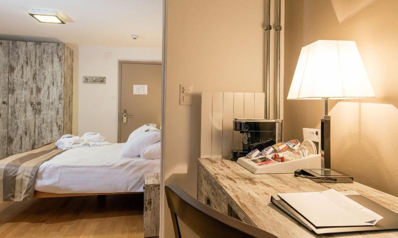 Hotel Art De Vivre - Oda
