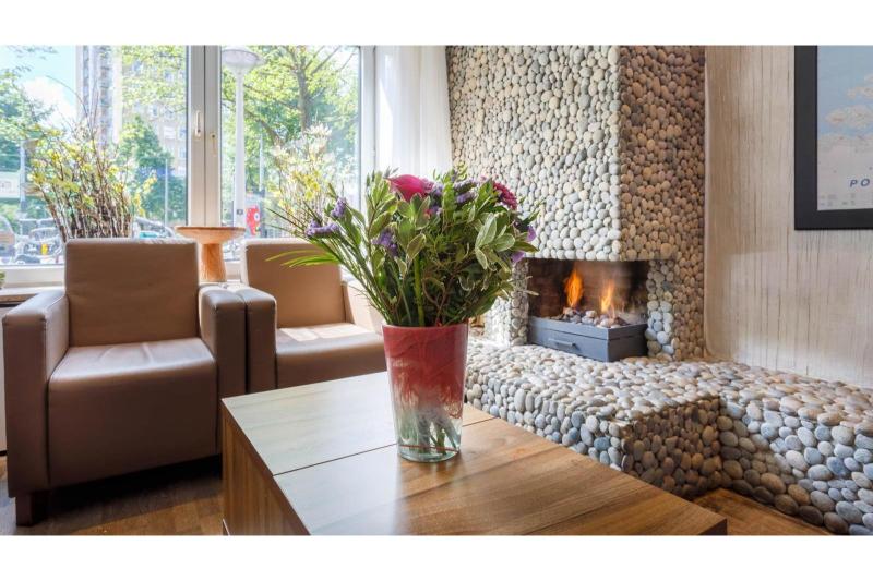 Victorie Hotel - Lobi