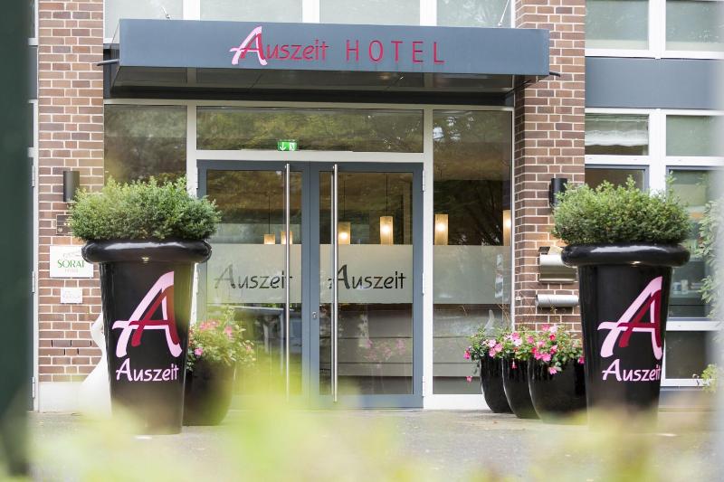 Auszeit Hotel Dusseldorf - Genel