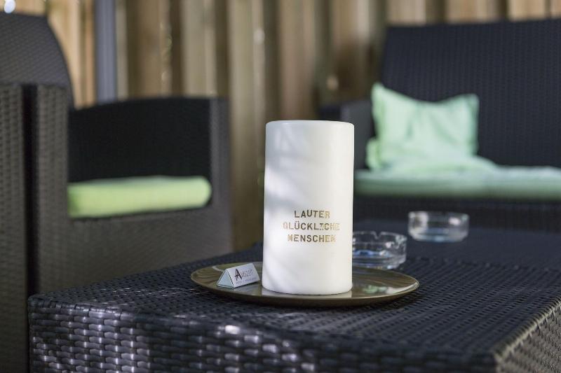 Auszeit Hotel Dusseldorf - Genel
