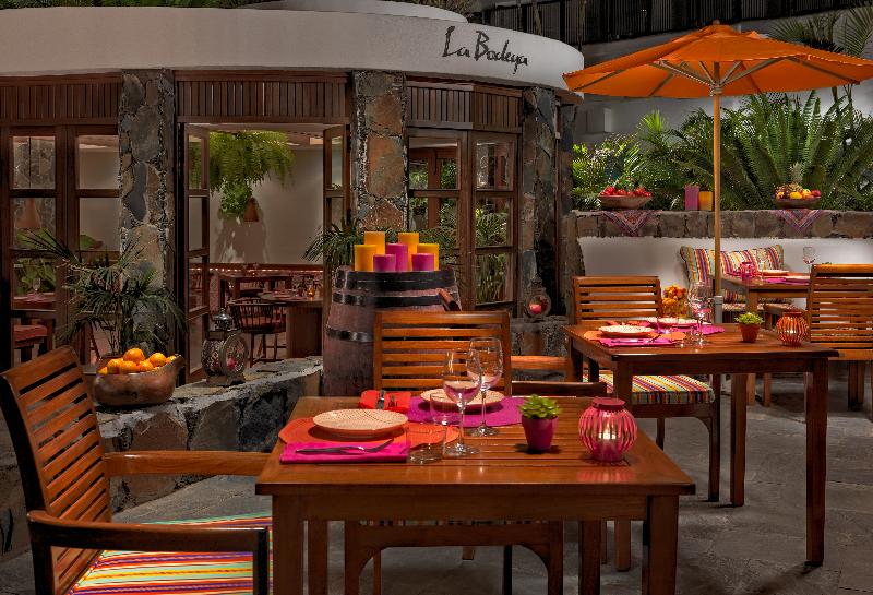 Seaside Palm Beach - Restoran