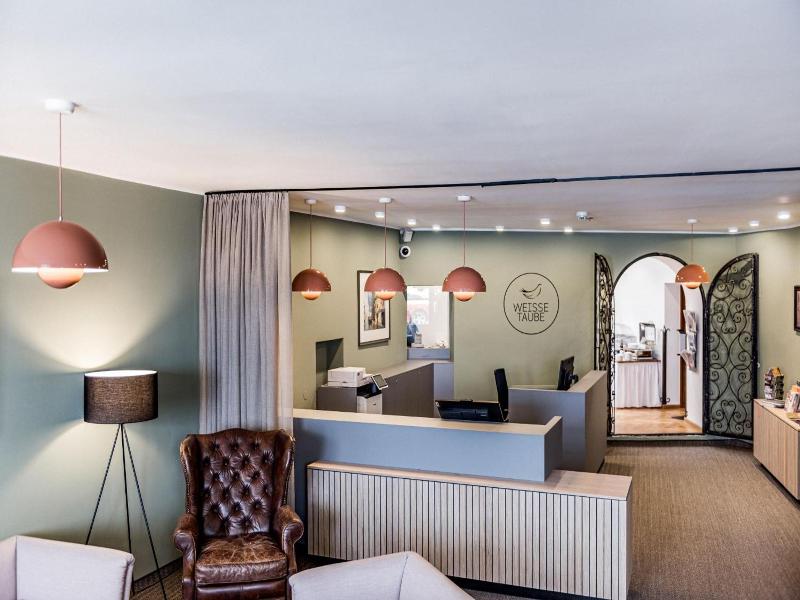 Altstadthotel Weisse Taube - Genel