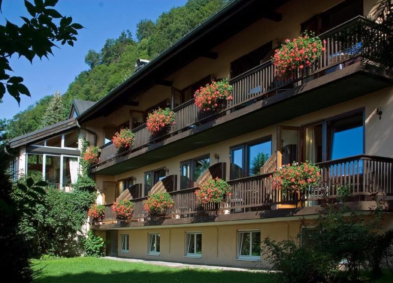 Haus Arenberg - Genel