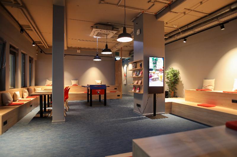 Acama Kreuzberg Hotel+Hostel - Aktivite