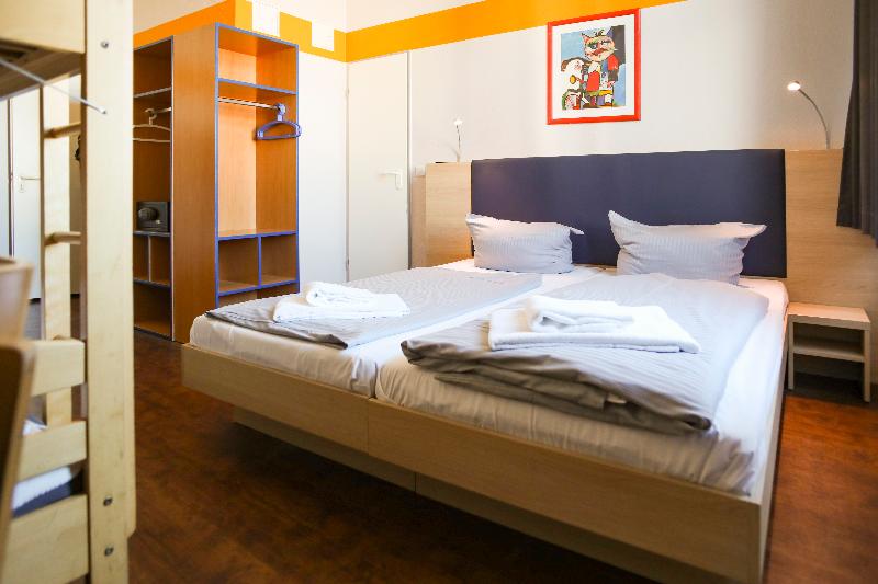 Acama Kreuzberg Hotel+Hostel - Oda