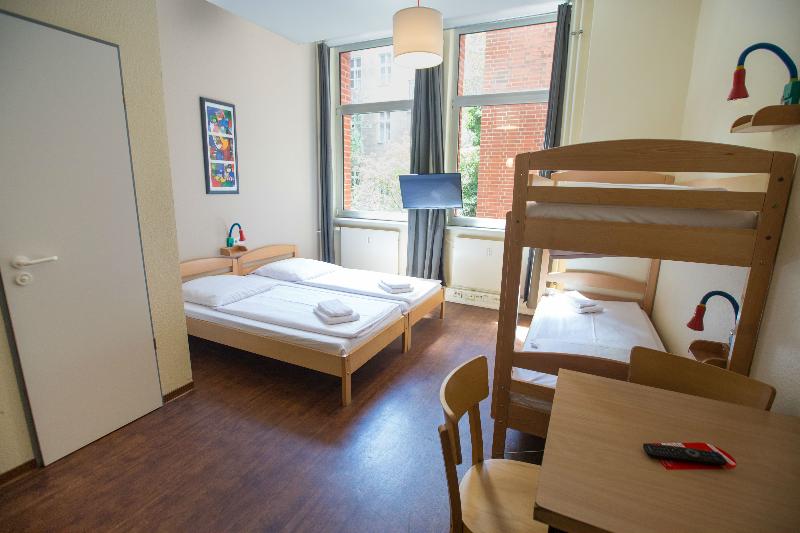 Acama Kreuzberg Hotel+Hostel - Oda