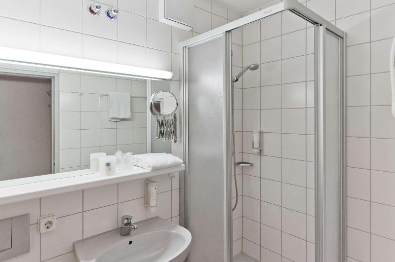ANA Neotel, Trademark Collection by Wyndham - Oda
