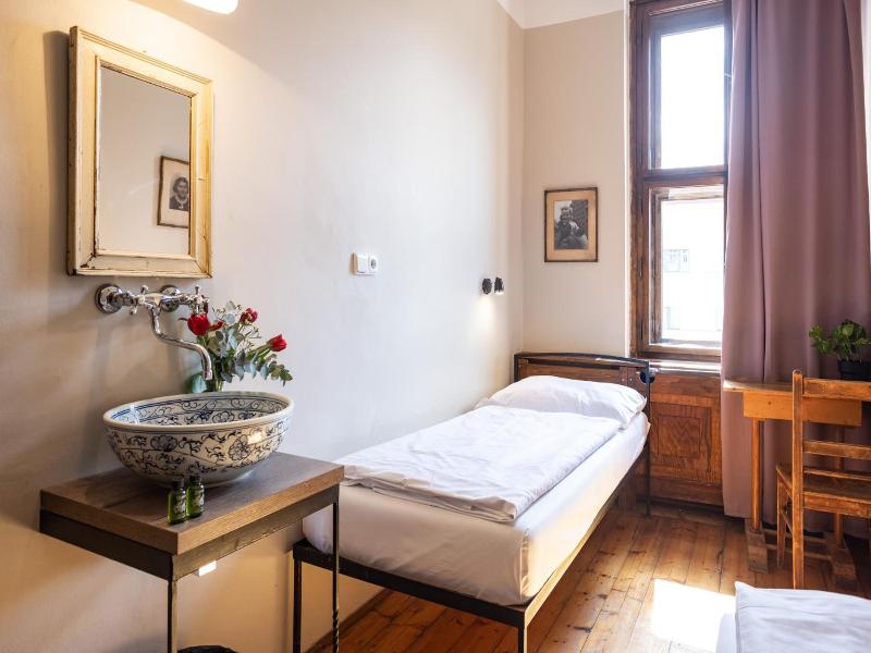 Sir Toby’s Hostel - Genel