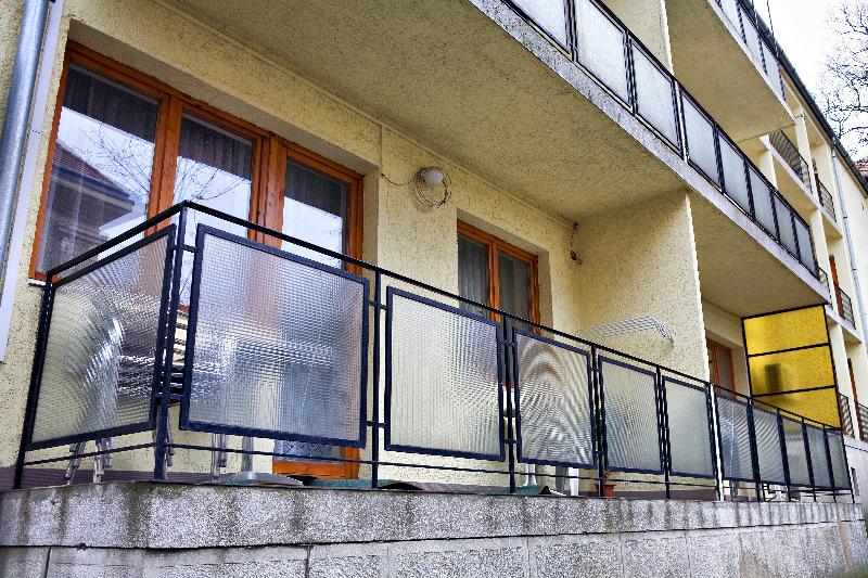 Gold Apartments - Oda