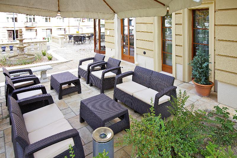 Gold Apartments - Teras