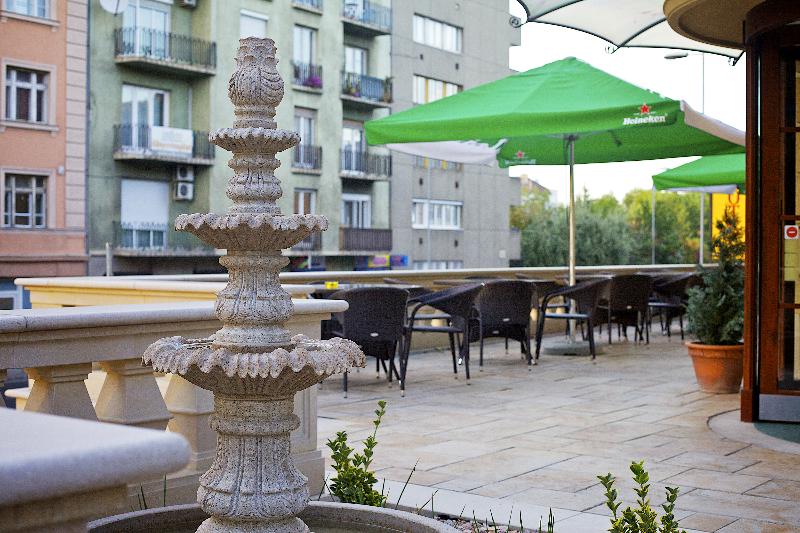 Gold Apartments - Teras