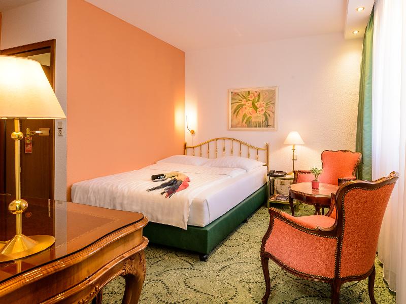 Hotel Palmenhof - Oda