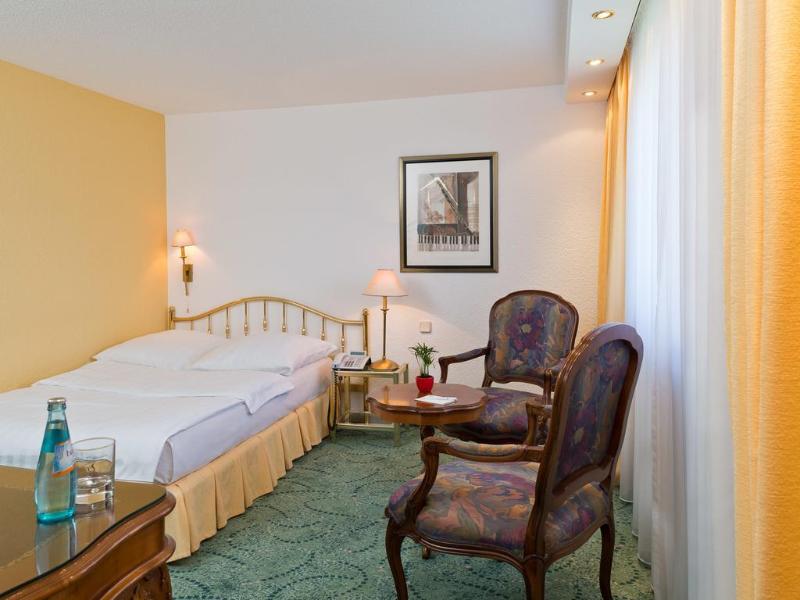Hotel Palmenhof - Oda