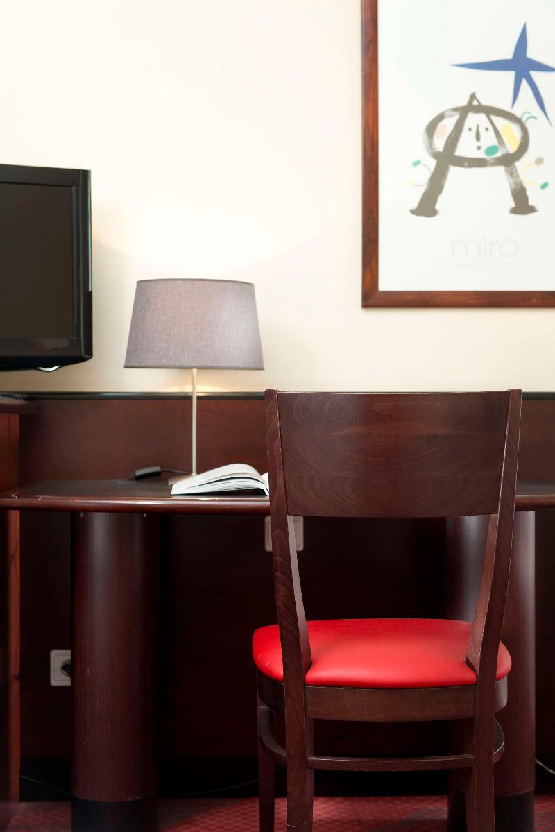 Sorat Hotel Cottbus - Oda