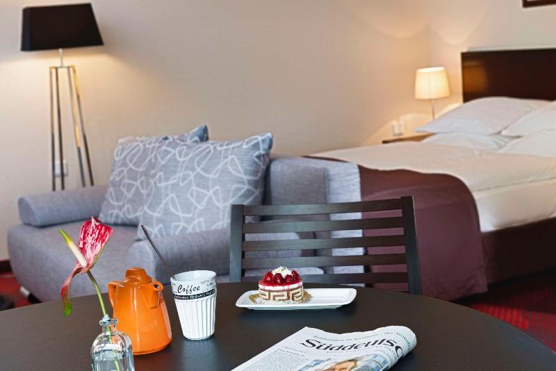 Sorat Hotel Cottbus - Oda