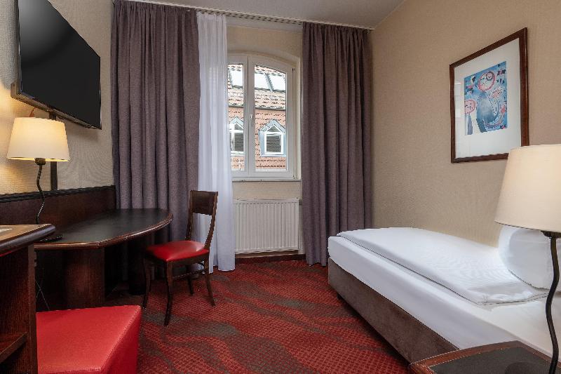 Sorat Hotel Cottbus - Oda