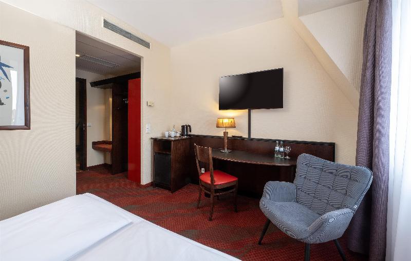 Sorat Hotel Cottbus - Oda