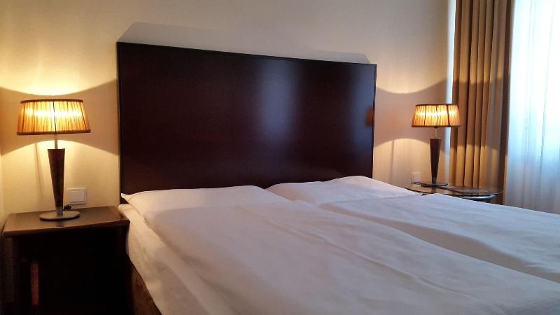 Sorat Hotel Cottbus - Oda