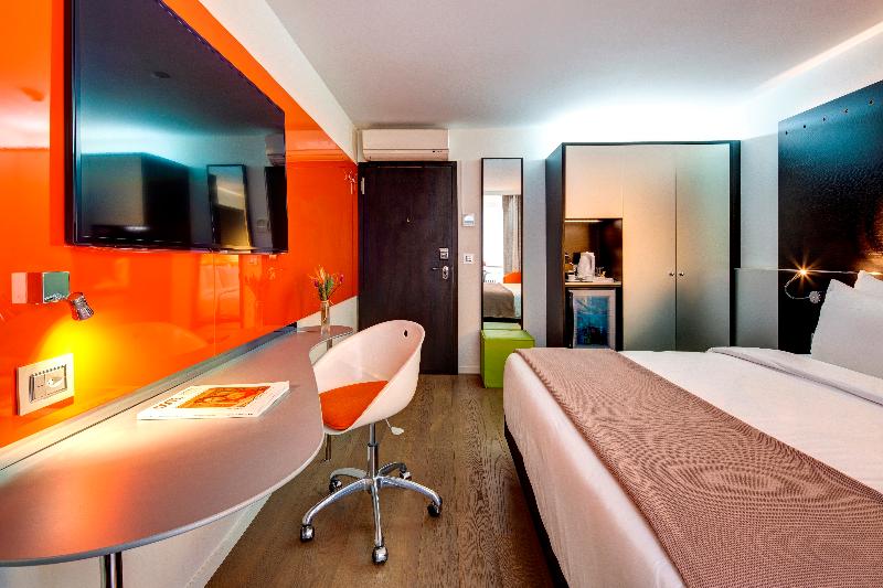 Design Hotel F6 - Genel