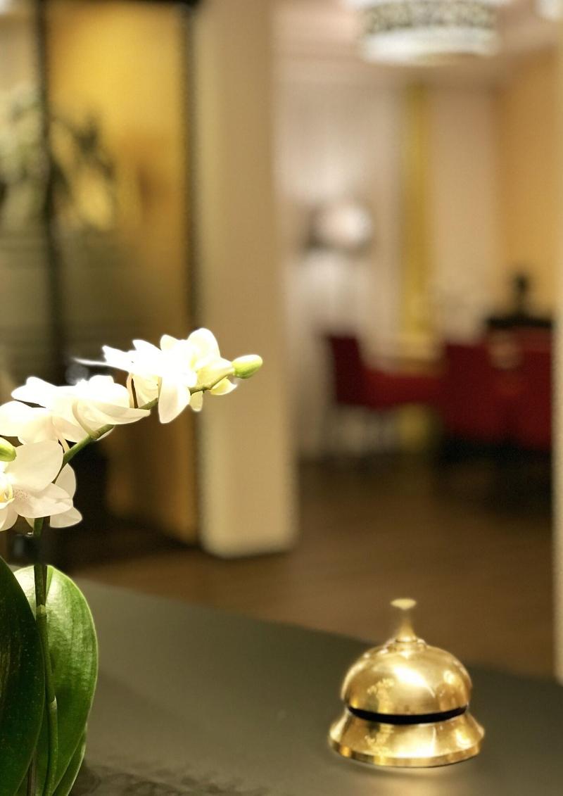 Hotel Restaurant Jardin - Lobi